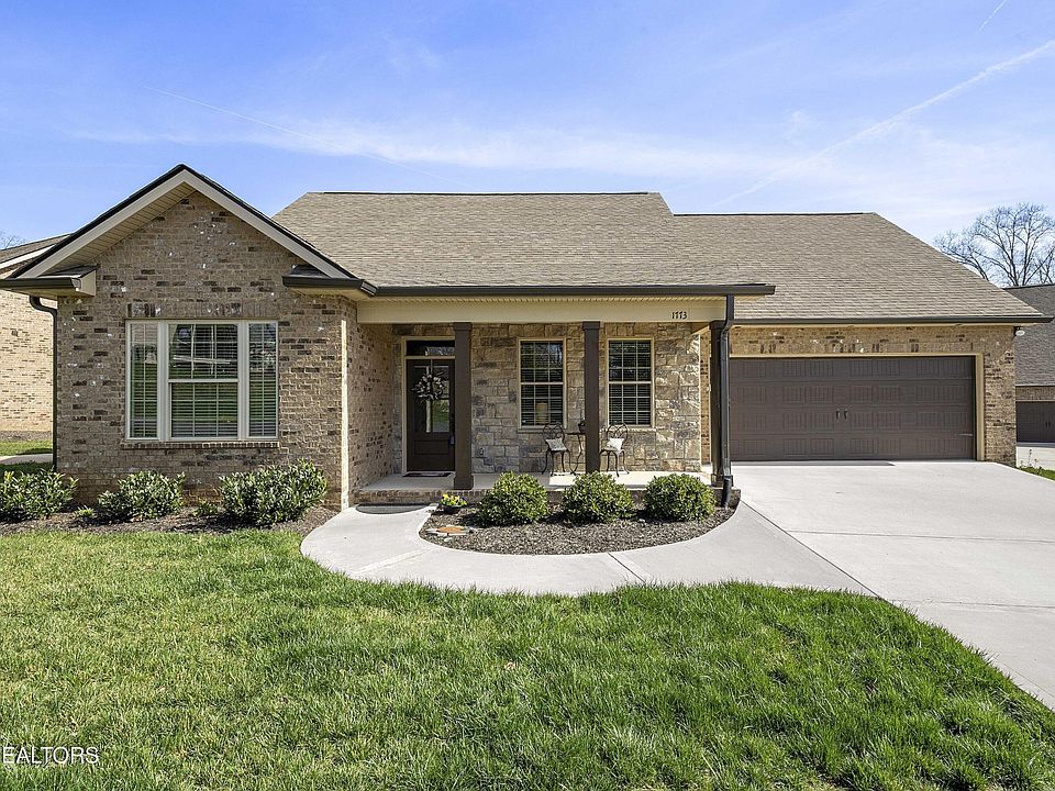 1st image of 1773 Mountain Dr