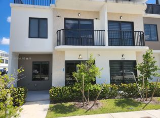 14560 SW 261st St, Homestead, FL 33032