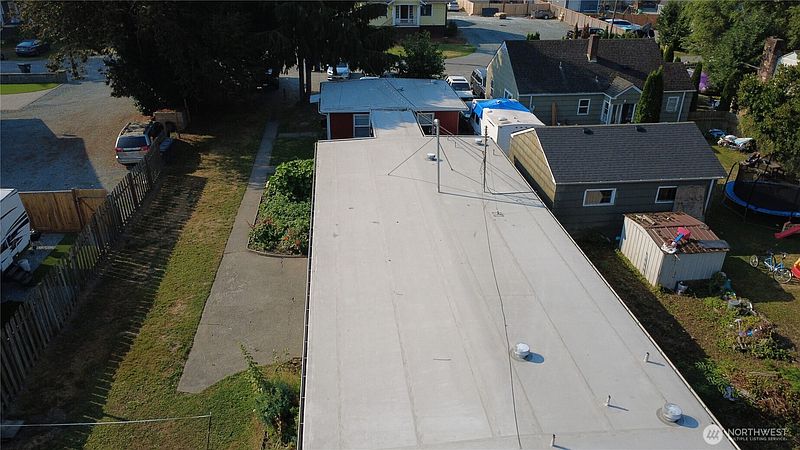 4th image of 49 Willow Lane