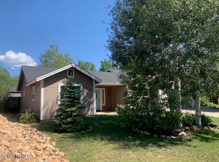 6434 E Cameron Dr, Flagstaff, AZ 86004