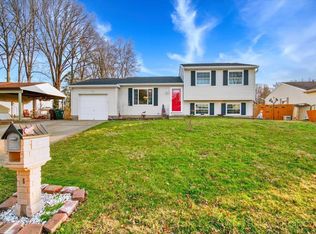 202 Deer Creek Dr, Amelia, OH 45102