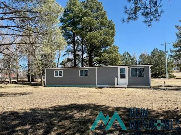 503 12th St, Springer, NM 87747