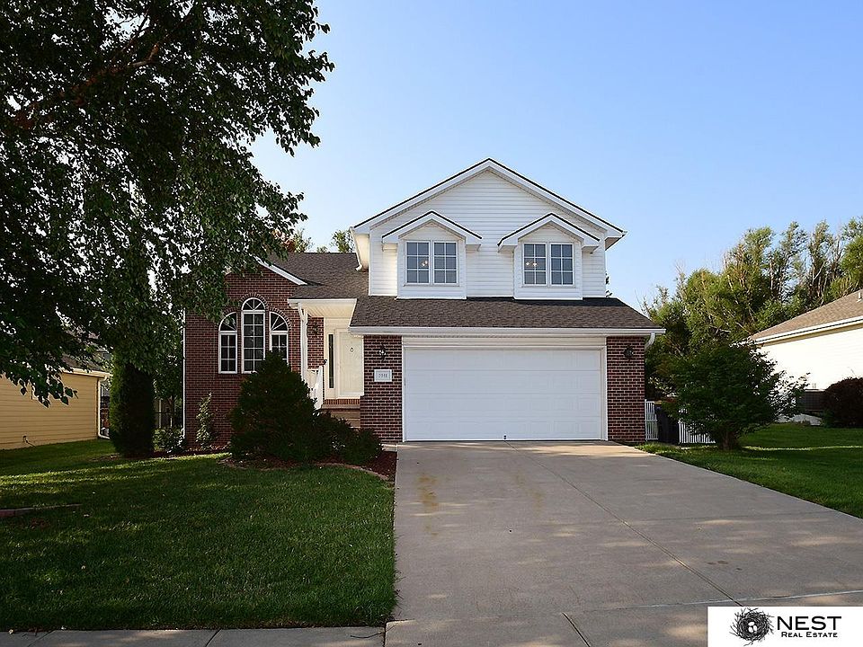 1st image of 7941 Creek View Dr