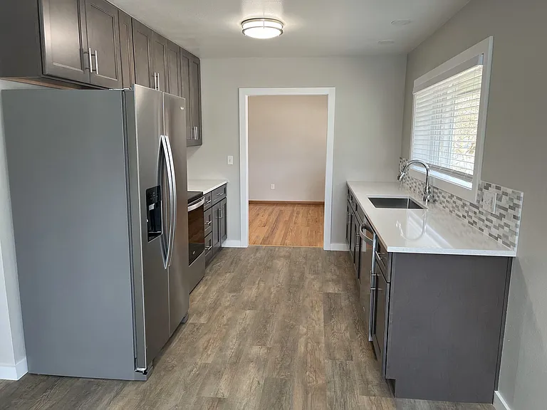 4124 S Helena St — Photo 9