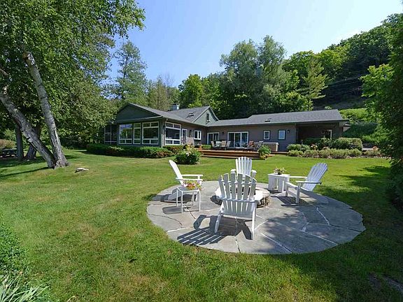 3rd image of 6048 S Lake Leelanau Dr