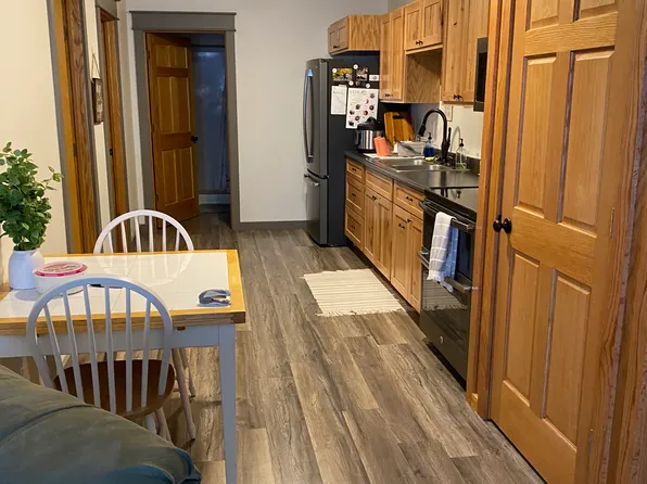 701 Quincy St #A2, Hancock, MI 49930