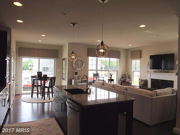 Kitchen -living room recessed lights