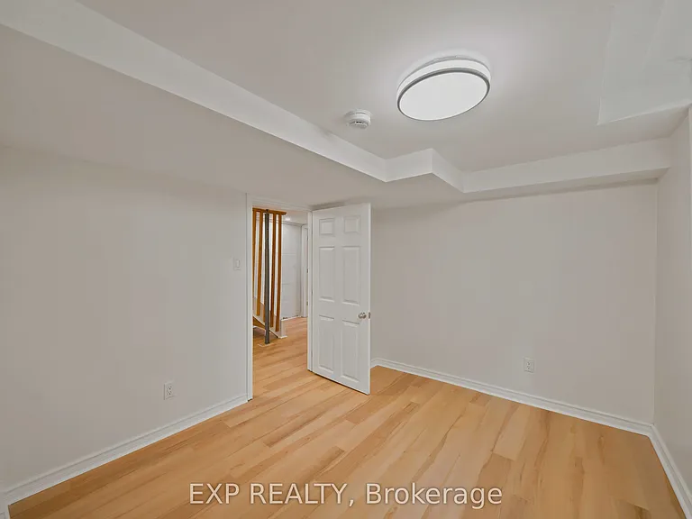452 Sunnyside Ave — Photo 24