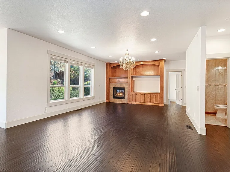 9648 SE Denali Dr — Photo 7