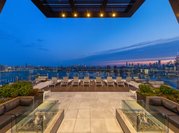 1-15 57th Avenue image 6 of 10