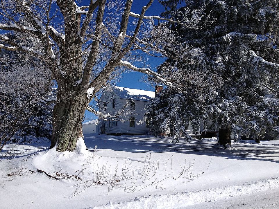 2nd image of 6589 Iowa Rd