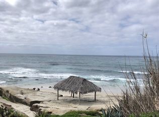 365 Bonair St APT 11, La Jolla, CA 92037