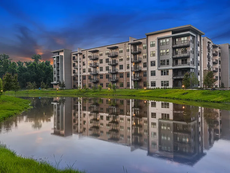 JTB Apartments — Photo 70
