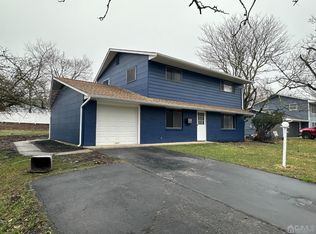 45 Raleigh Rd, Kendall Park, NJ 08824