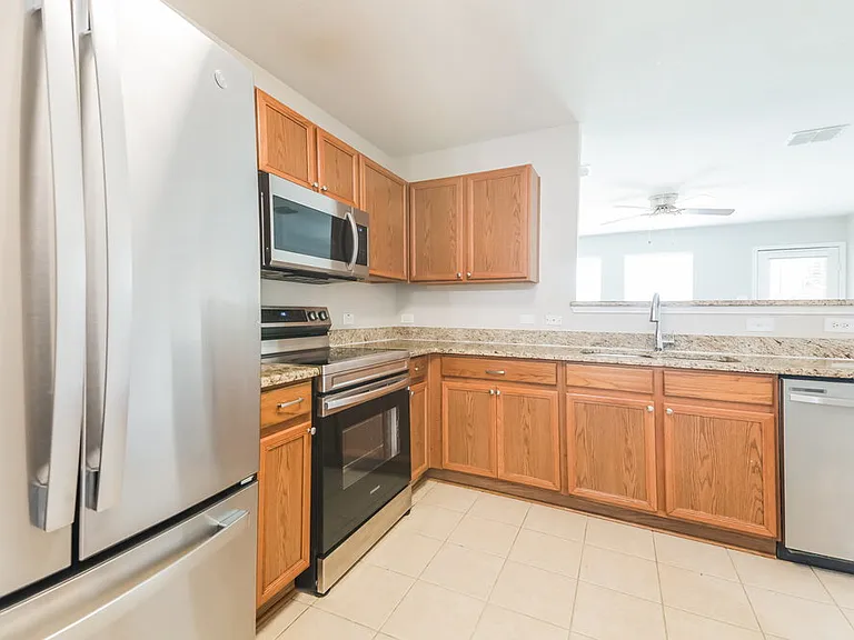 1428 Waterford Dr — Photo 9