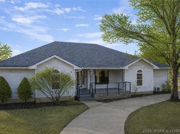 46 Watkins Dr, Camdenton, MO 65020