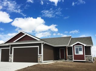 112 Tabor Ln, Gillette, WY 82718