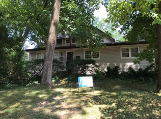 1019 Robert Ave, Saint Louis, MO