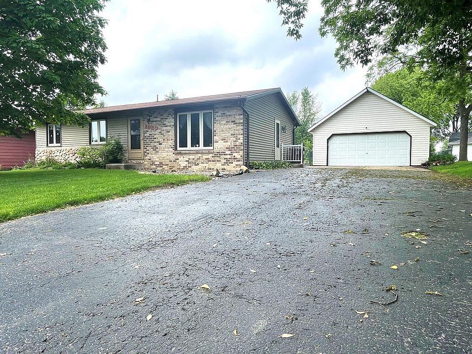 2980 E Puetz Rd, Oak Creek, WI 53154 Zillow