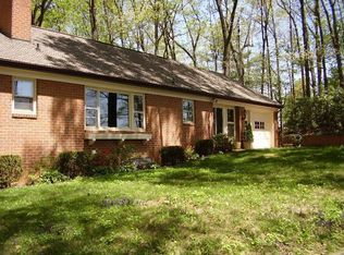 862 Frog Pond Rd, Staunton, VA 24401