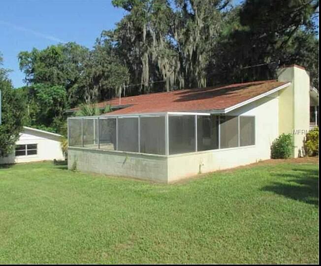 2nd image of 207 Sara Ln