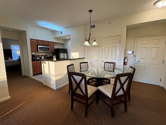 5th image of 8101 Resort Village Dr Unit 31502