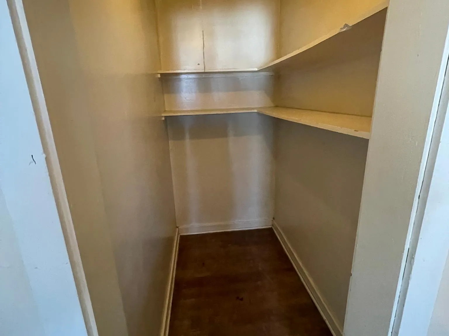 2 bed, 900 sqft, $950 — Photo 4