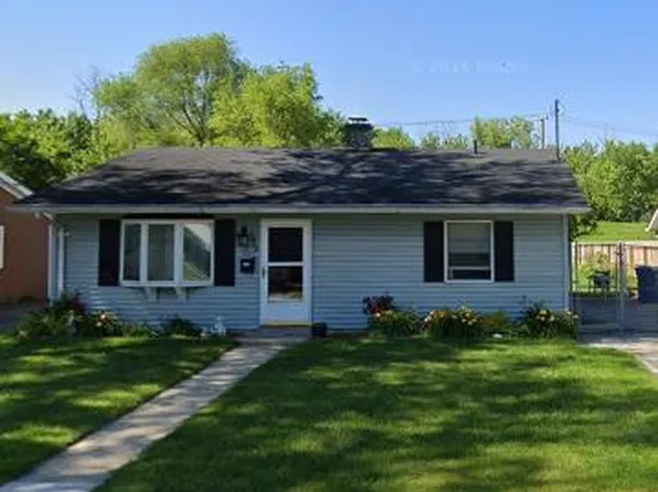 2439 River Dr, Highland, IN 46322