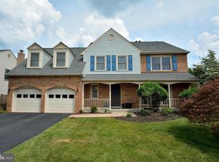 21768 Pinewood Ct, Sterling, VA 20164