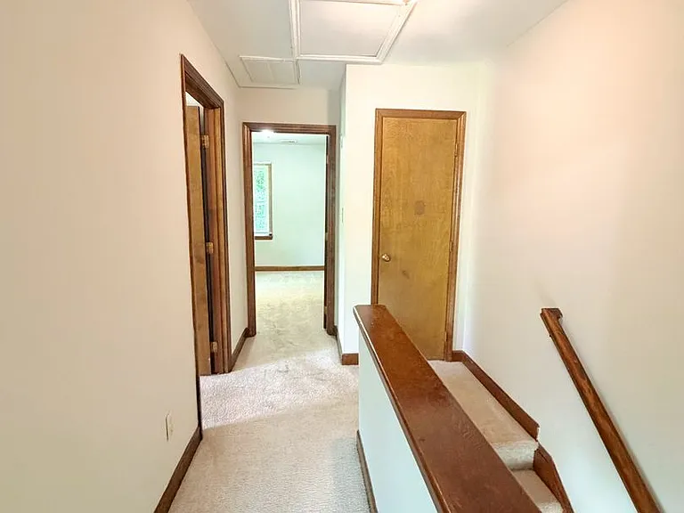 433 Creekway Dr — Photo 7