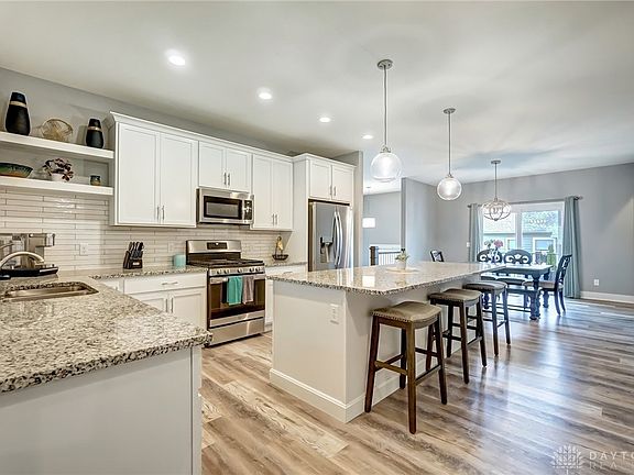 3rd image of 1120 Petrus Court