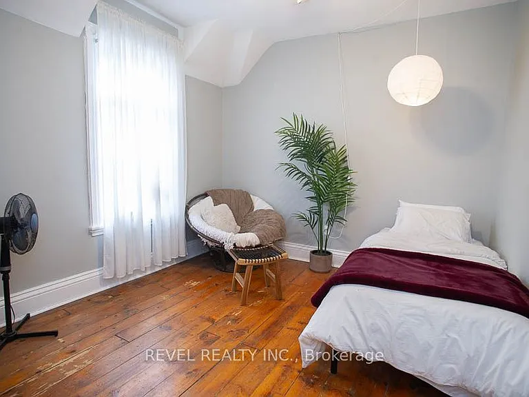 193 Chatham St #1 — Photo 12