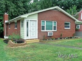 1st image of 2713 Fairview Ave