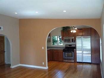 5th image of 538 Brooks Ave APT 4