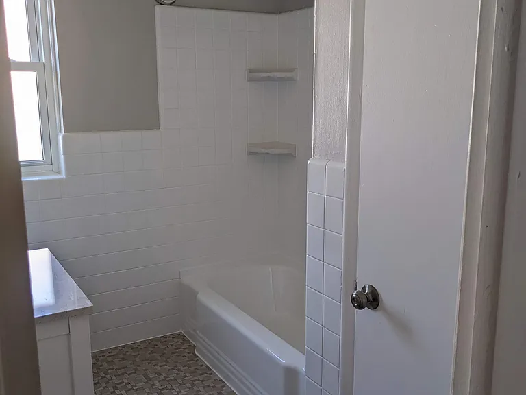 225 Parkway Cir #A — Photo 26