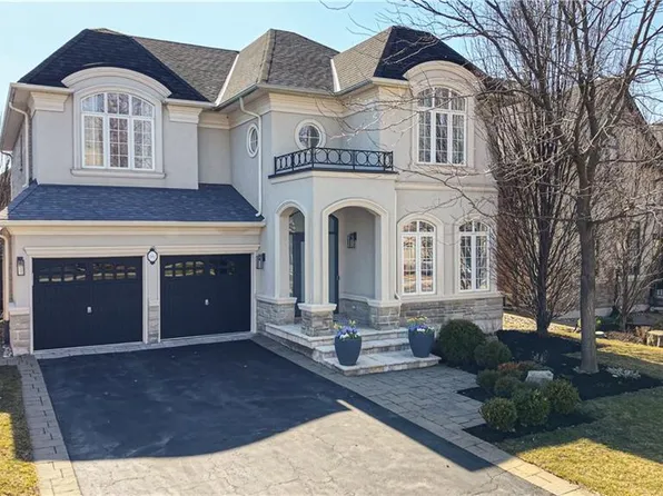 202 Innville Cres, Oakville, ON L6L 0B8