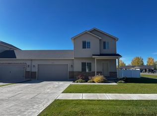 1865 N Roy Dr, Idaho Falls, ID 83401
