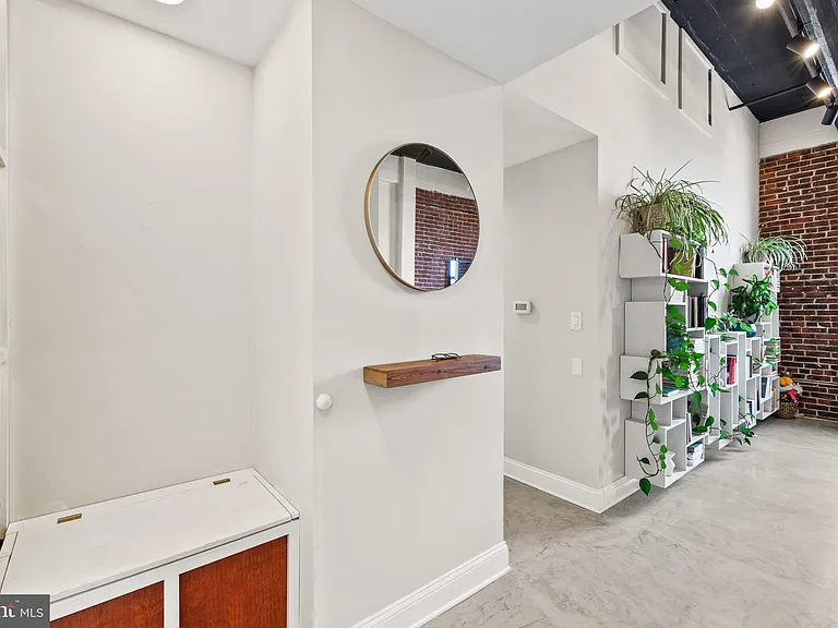 315 New St #517 — Photo 10