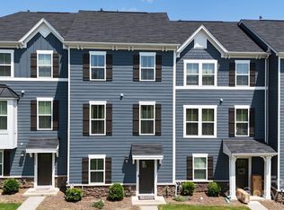 10820 Overlook Mountain Dr, Charlotte, NC 28216