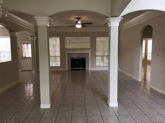 4th image of 13030 Ryaneagles Dr