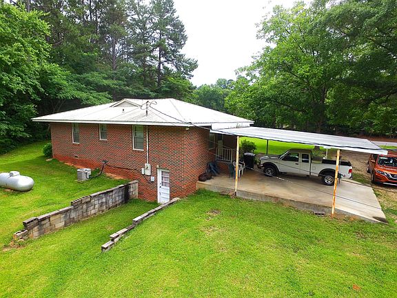 5th image of 7097 Highway 63 N