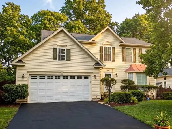 43416 Sperrin Ct, Ashburn, VA 20147