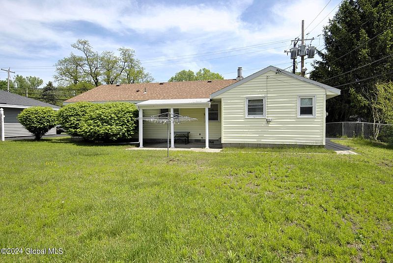 5th image of 602 Sand Creek Road