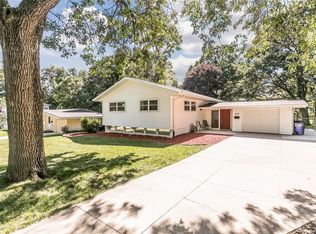 4217 Northwood Dr NE, Cedar Rapids, IA 52402