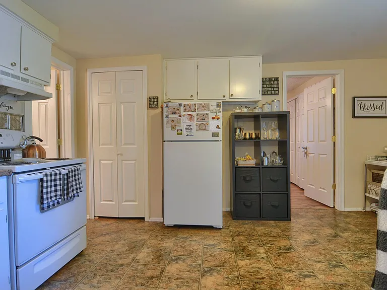 3501 Thomas Rd #5 — Photo 8