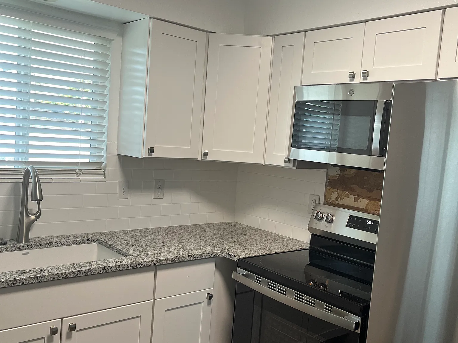 4 bed, 1800 sqft, $2,195 — Photo 1