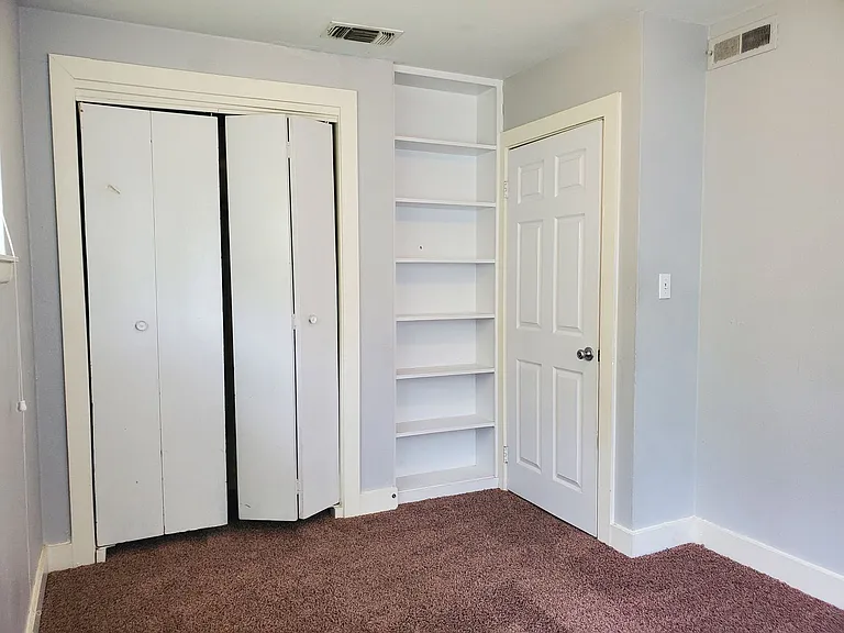 7725 Helbig Rd — Photo 11