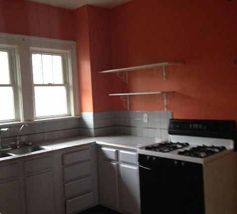5th image of 269 Castlewood Dr