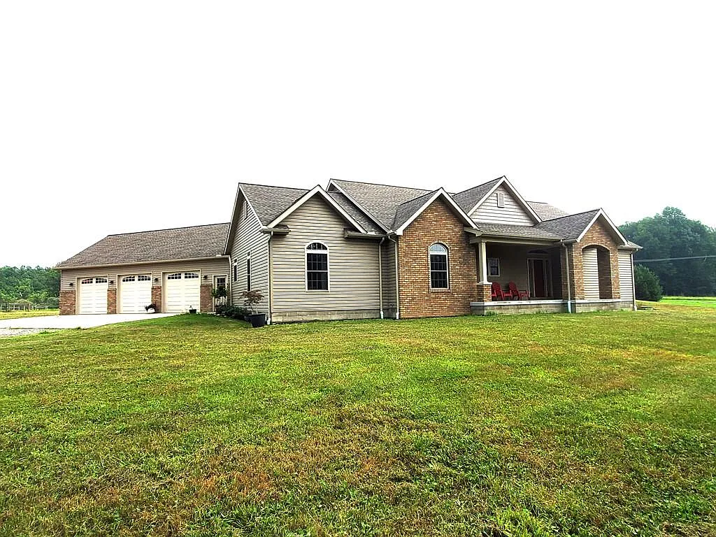 10161 Oliver Rd photo 1