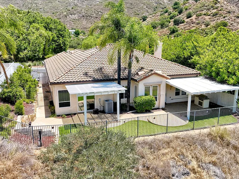 2325 Old Ranch Rd — Photo 47